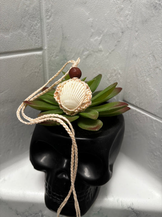 Macrame Seashell Necklace