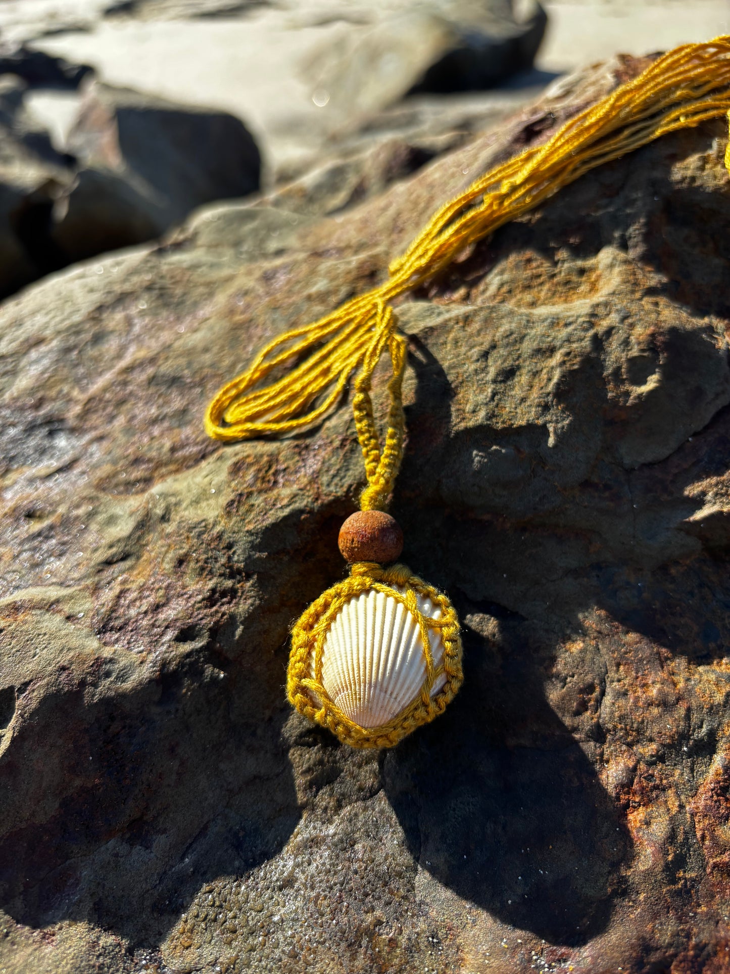 Macrame Seashell Necklace Full Shell
